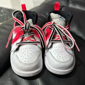Jordan toddler sneakers